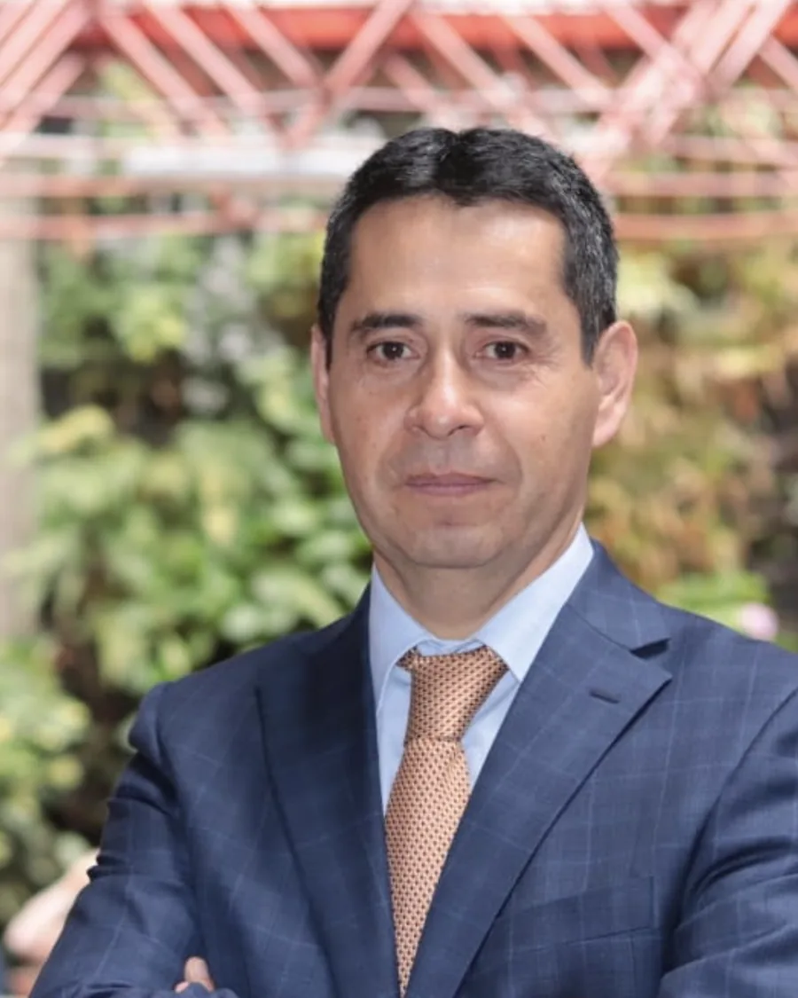 Fernando Badillo Abril, abogado